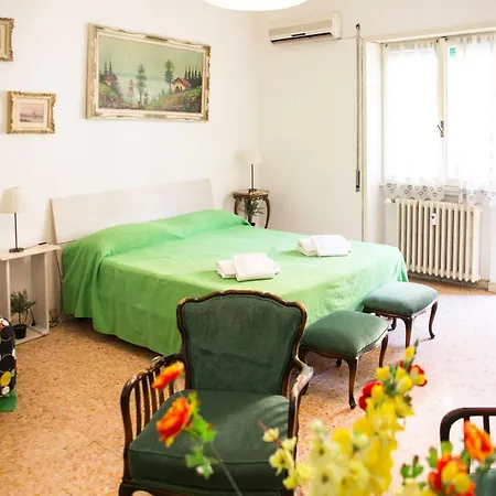 Next Stop Roma Affittacamere Casilino 3* Rome